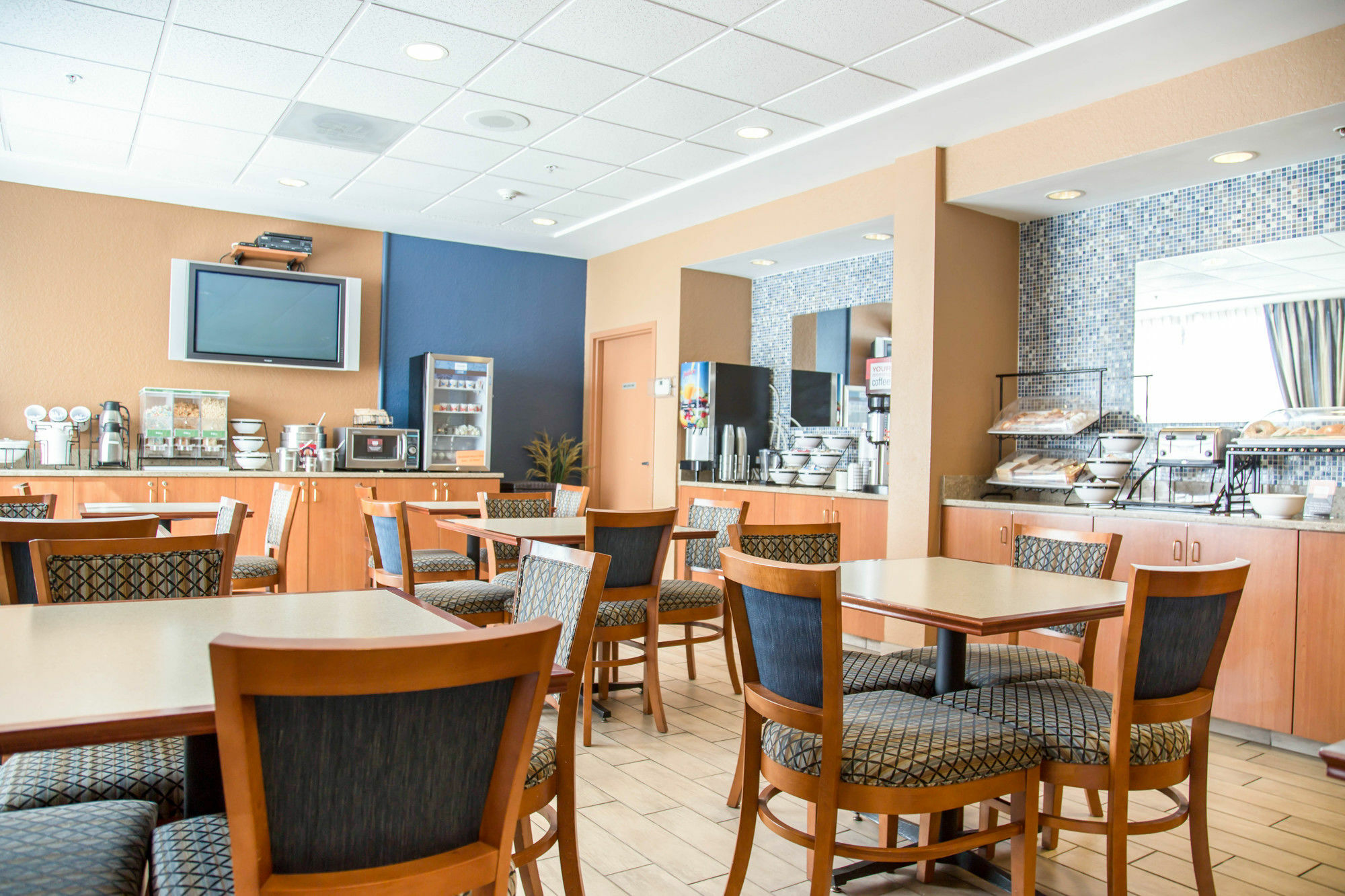 Comfort Inn & Suites Orlando North Сенфорд Екстер'єр фото